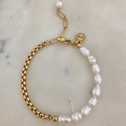 Pearl Bracelet